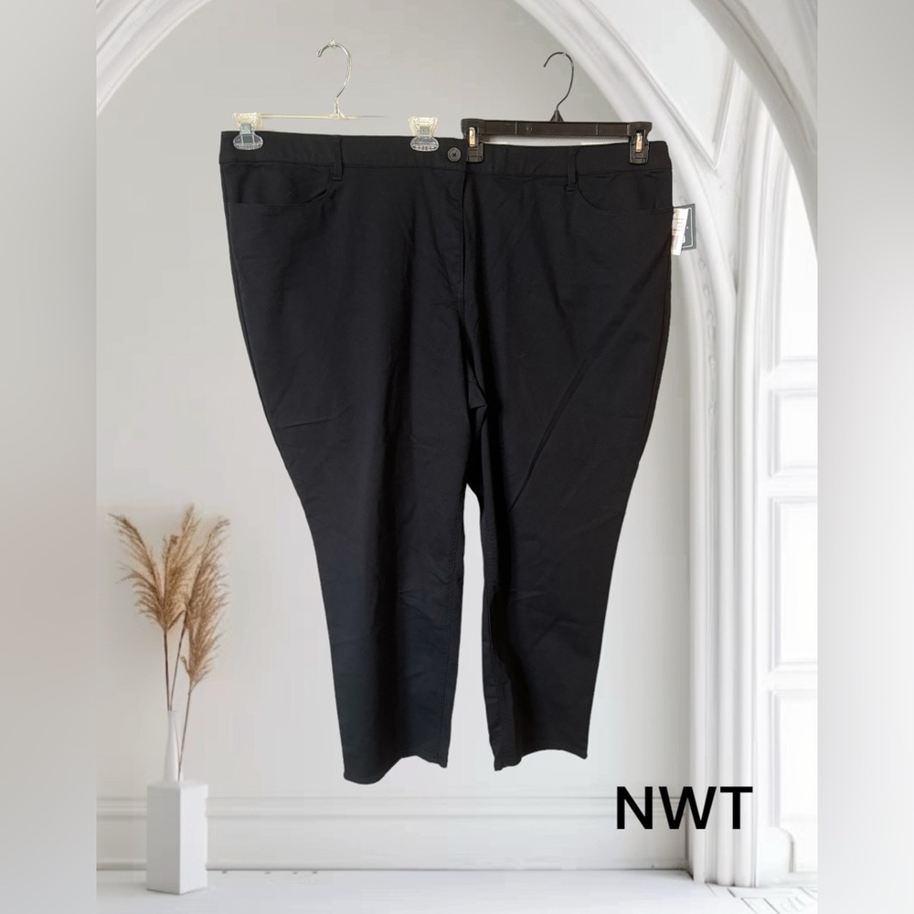 NWT RYAN WYLDE BLACK PLUS SIZE: PANTS 30W #O